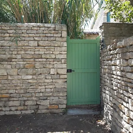 Hébergement de vacances Charmante Maison De Plain Pied Avec 700m2 De Jardin Cloturé Saint-Clément-des-Baleines